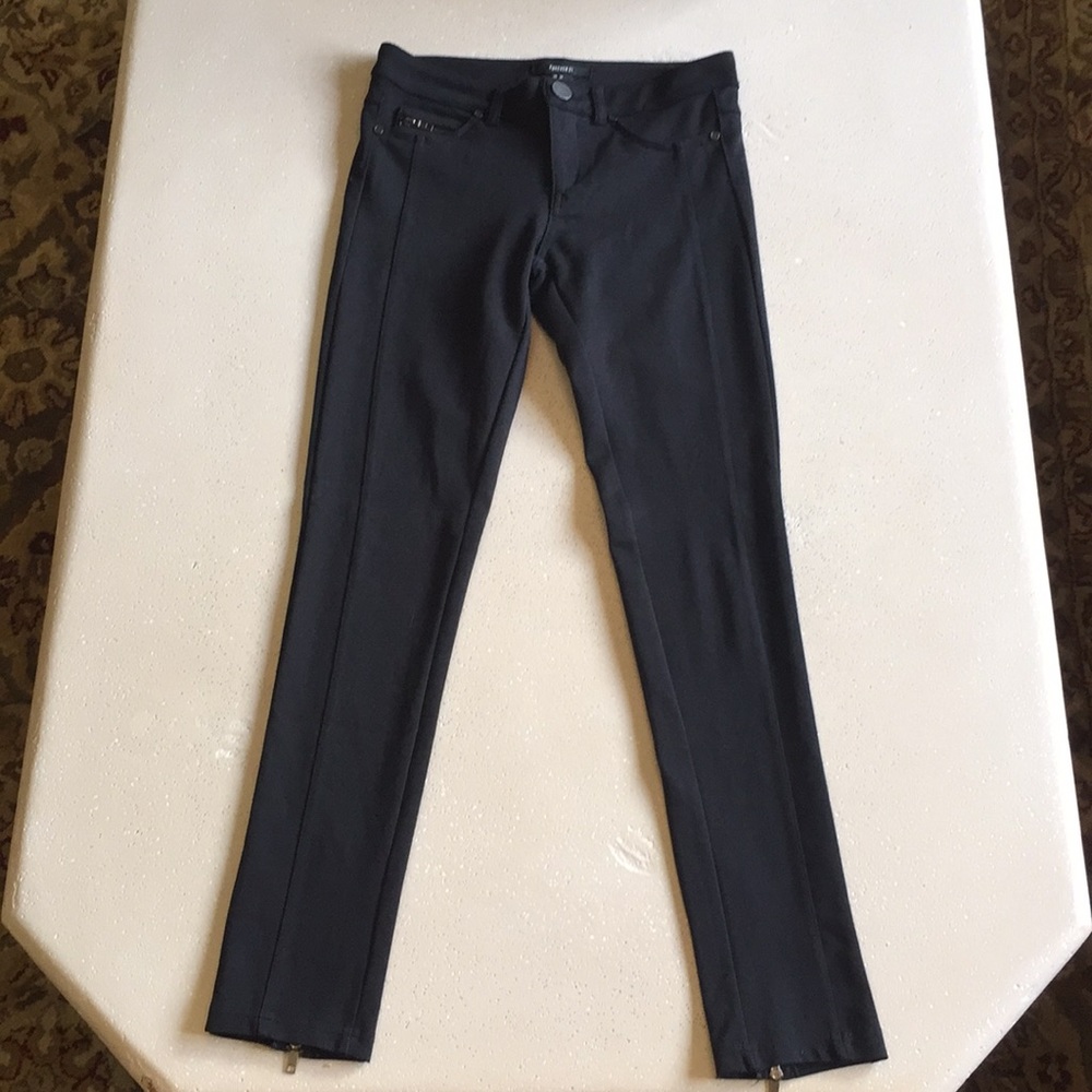 Forever 21 black skinny jeans